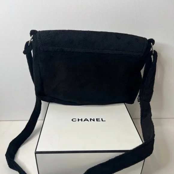 NWT Chanel Beauty Precision Adjustable Crossbody Shoulder Bag Black and Black - Picture 4 of 4